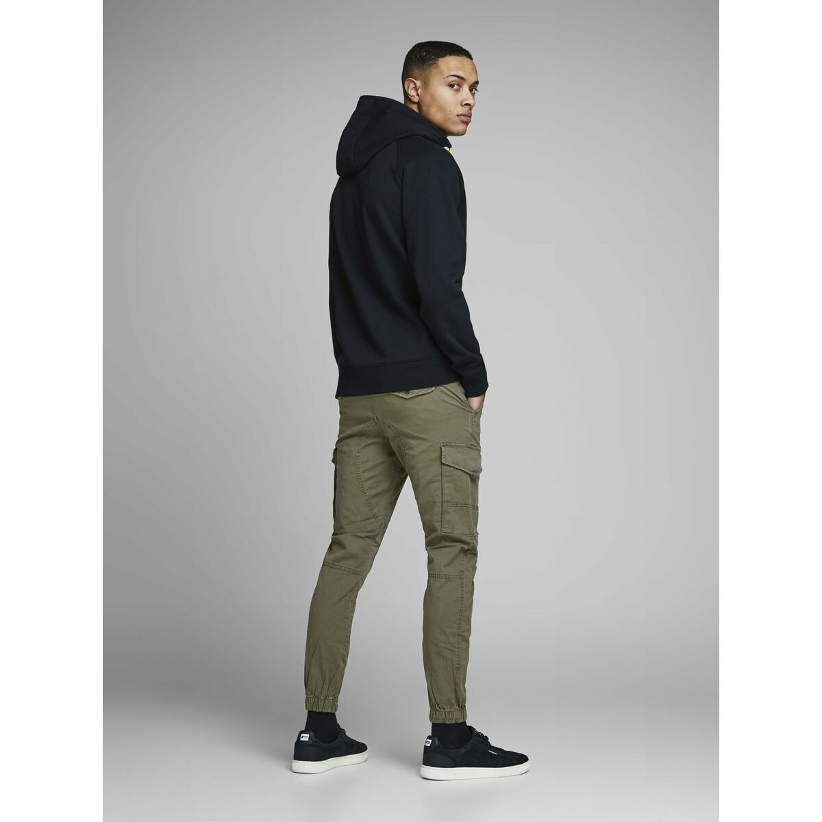 Trousers Jack & Jones JPSTPAUL FLAKE CARGO 12141844 Green - Urbantrek