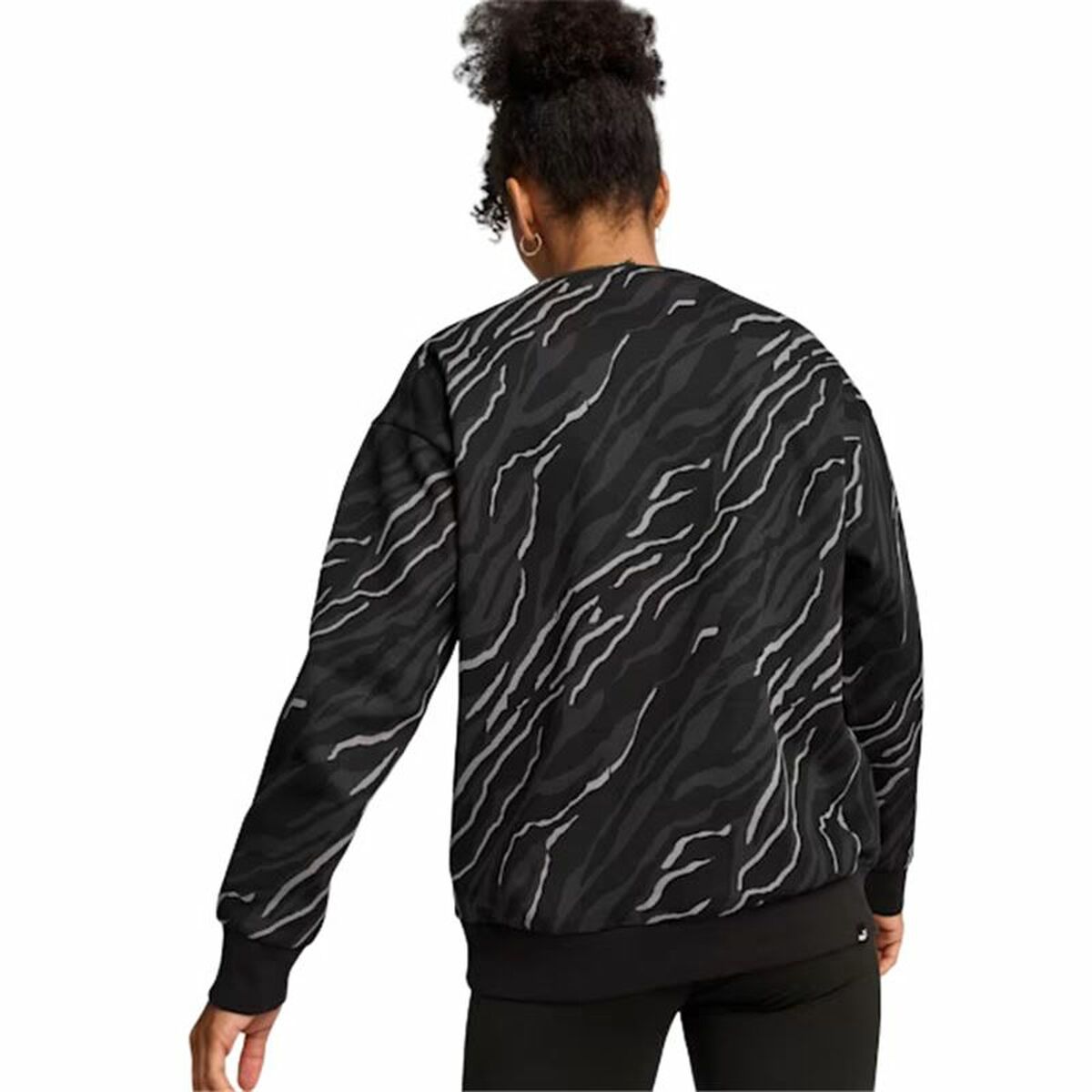 Women’s Sweatshirt without Hood Puma Essentials+ Animal Aop Crew Fl Mujer Black - Urbantrek